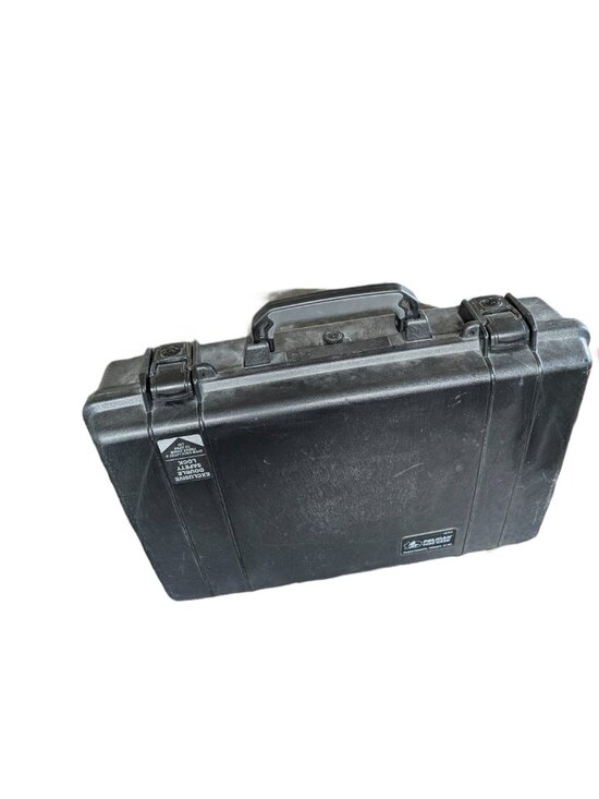 Pelican 1490 Case - Locking Laptop case / Briefcase - Picture 8 of 16
